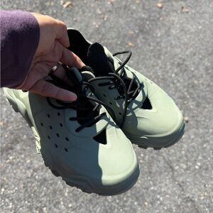 Zara Green and Black Sneakers